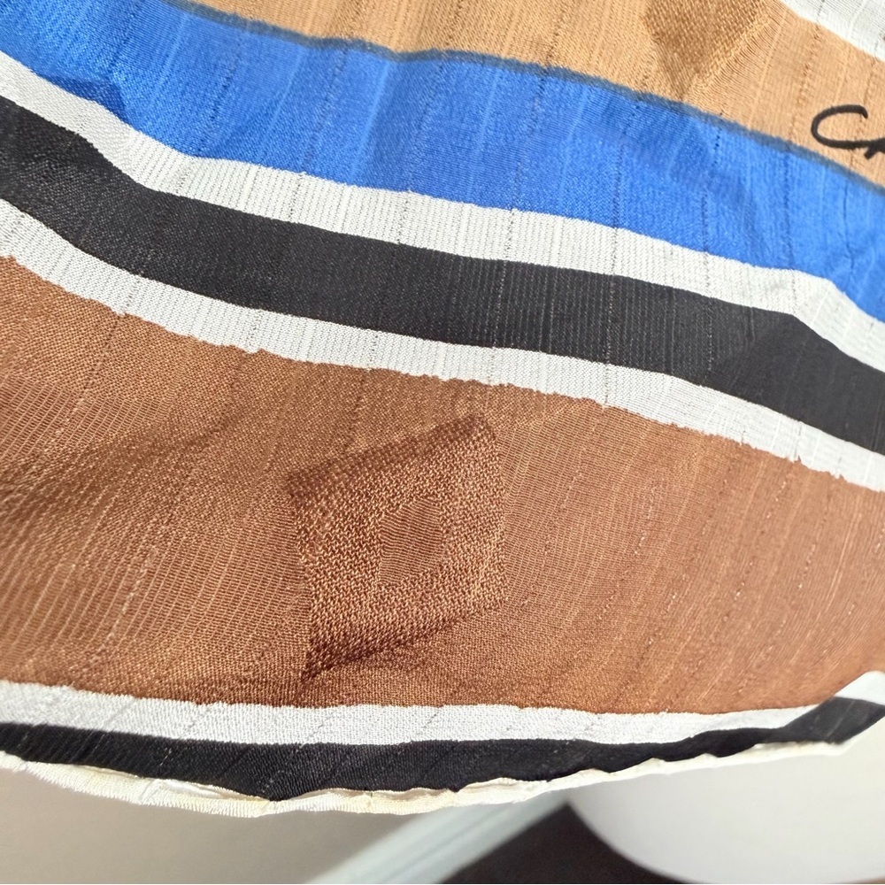 Vintage Carita Paris Silk Scarf 30”x30” - Picture 8 of 10